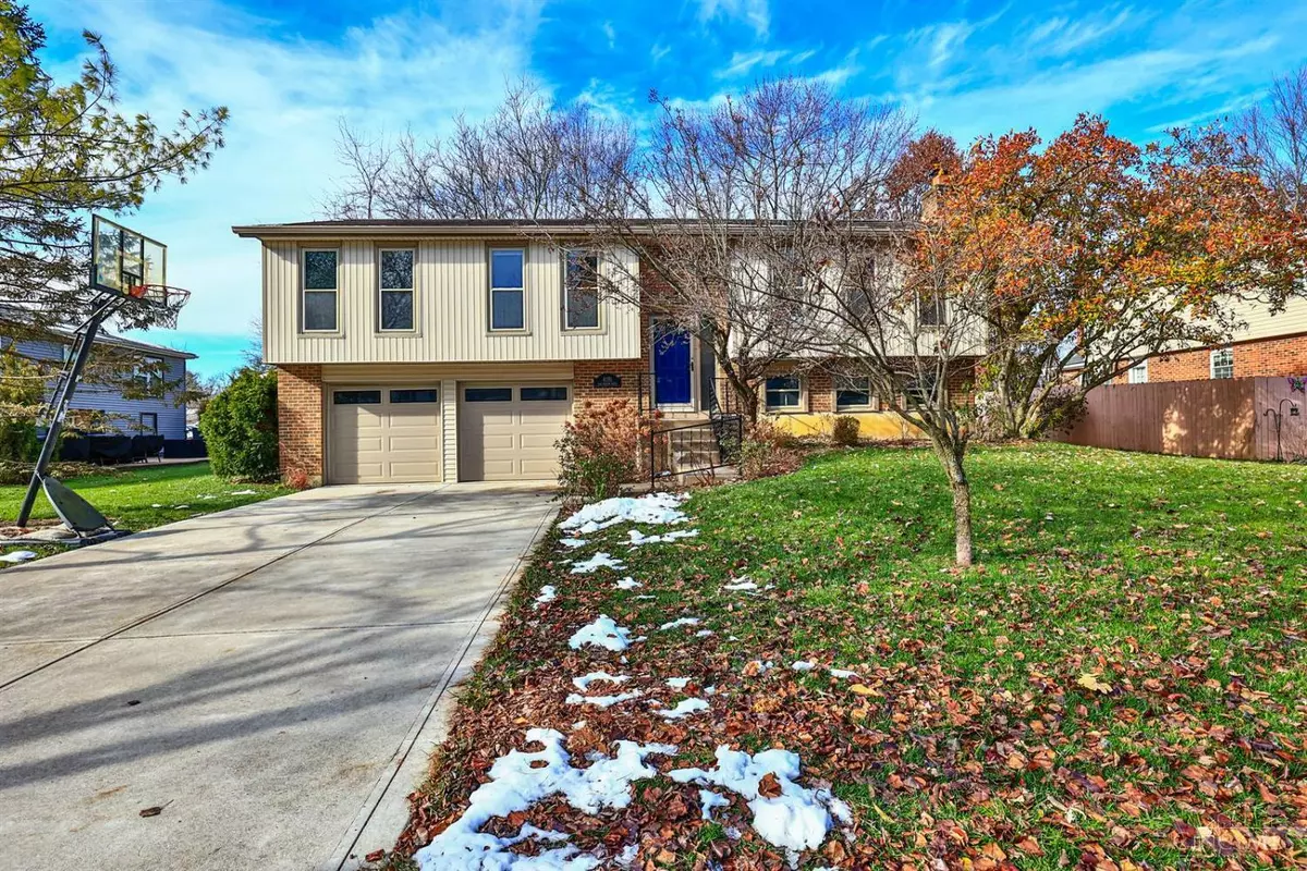 Blue Ash, OH 45241,4191 Fox Hollow Dr