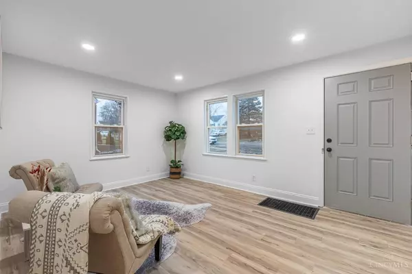 Sycamore Twp, OH 45236,4104 Estermarie Dr