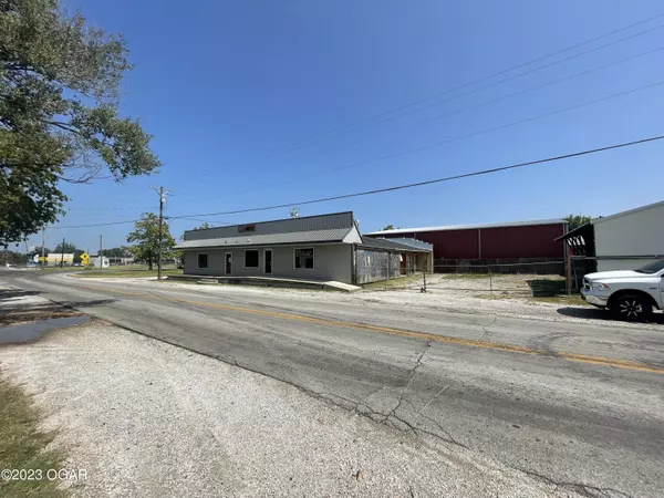 Goodman, MO 64843,108 S School Street