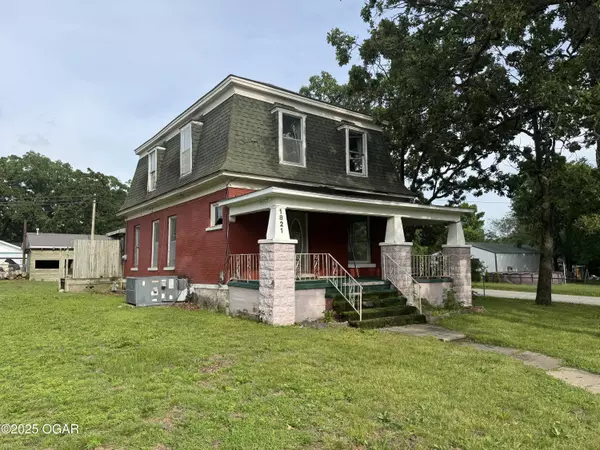 Galena, KS 66739,1821 S Main Street