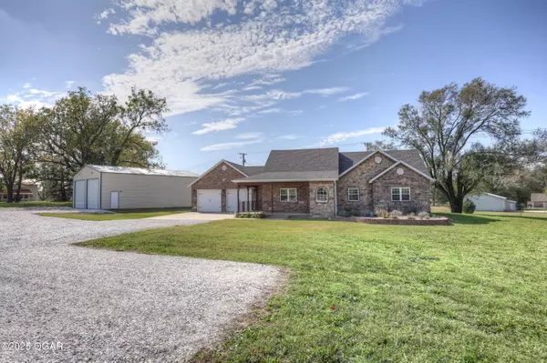 Webb City, MO 64870,8991 County Road 220