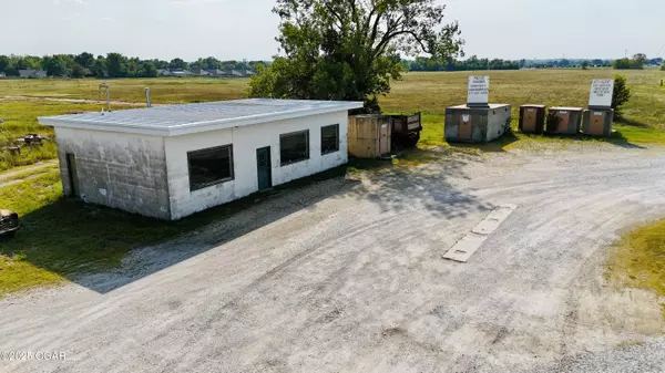 Duenweg, MO 64841,6922 E 7th Street
