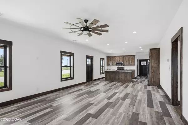 Carthage, MO 64836,11982 Gaiety Lane