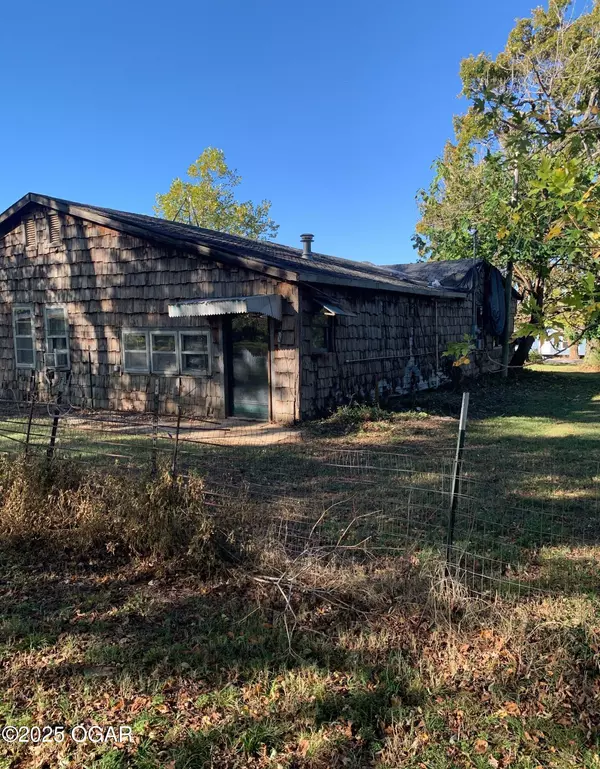 Galena, KS 66739,1703 S Wood Street