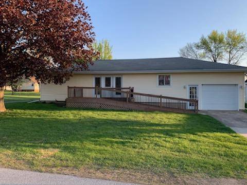 605 E Minnie ST, Radcliffe, IA 50230