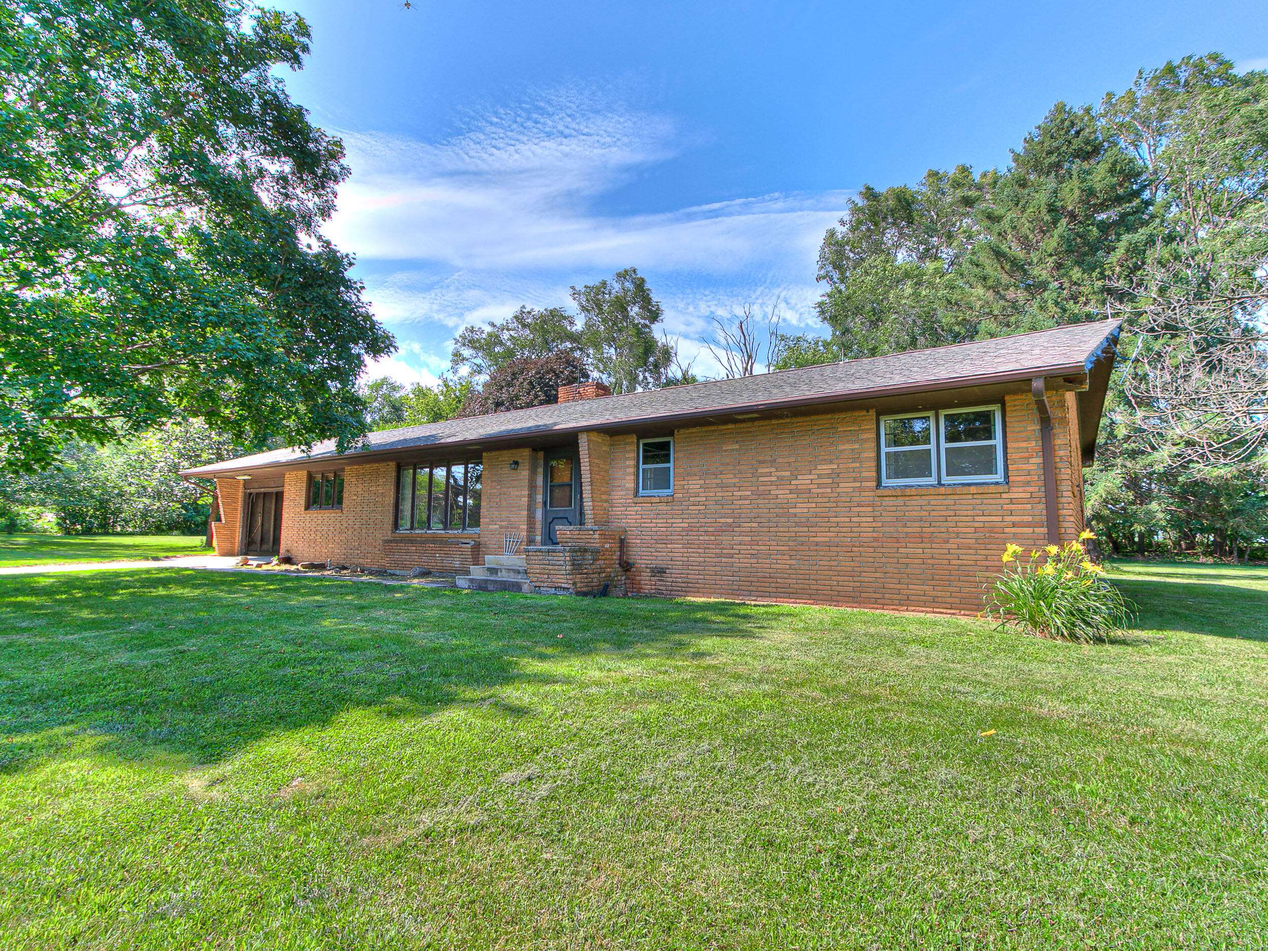 3375 Saratoga AVE, Jewell, IA 50130