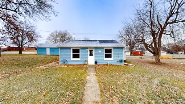 305 3rd Avenue AVE, Collins, IA 50055