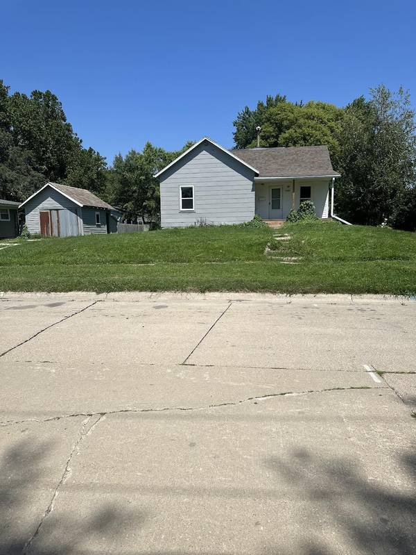 1510 16th AVE,  Eldora,  IA 50627