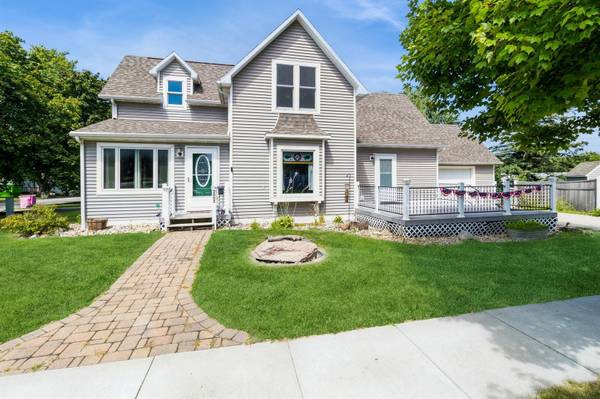 2002 Story ST, Boone, IA 50036