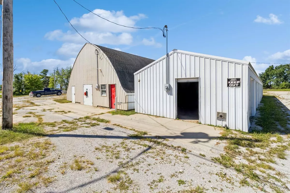 Ellsworth, IA 50075,1413 Delphi ST