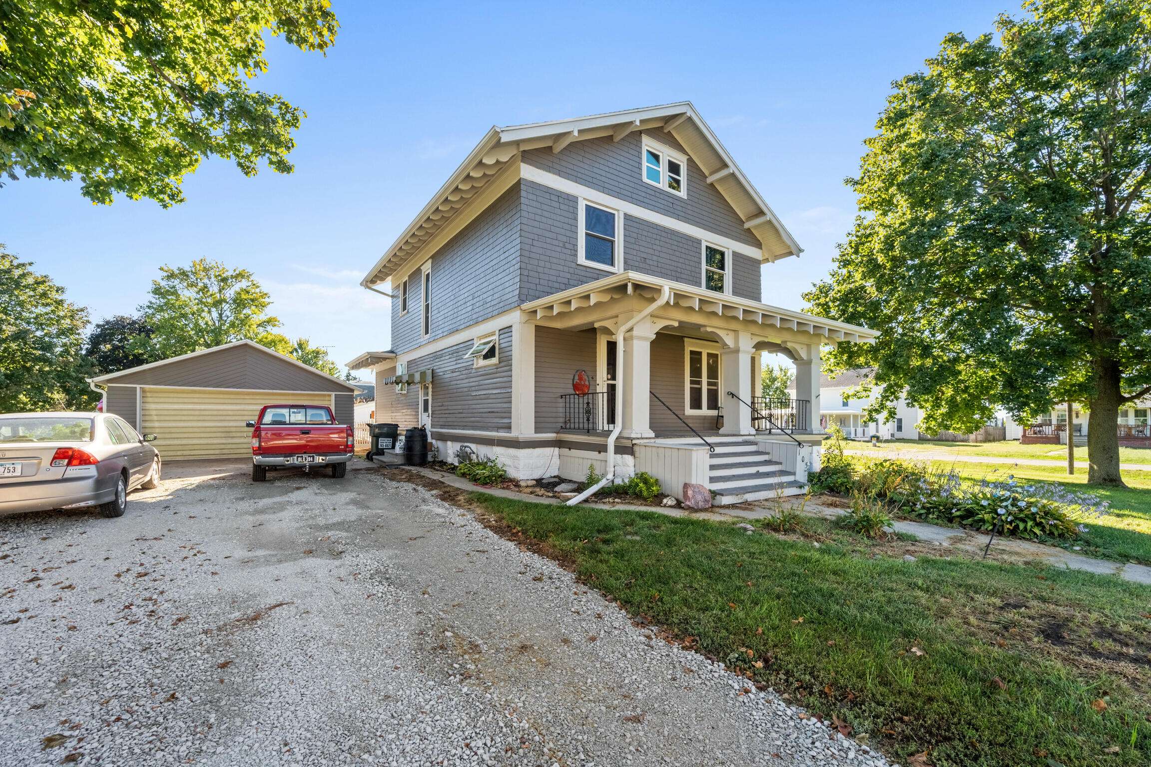 Fontanelle, IA 50846,105 6th ST