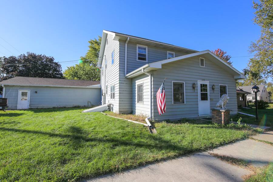 408 F AVE, Nevada, IA 50201