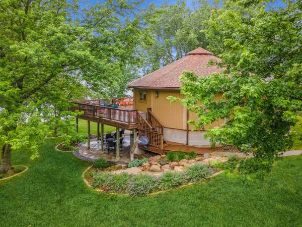 1291 Redbird LN, Ellston, IA 50074