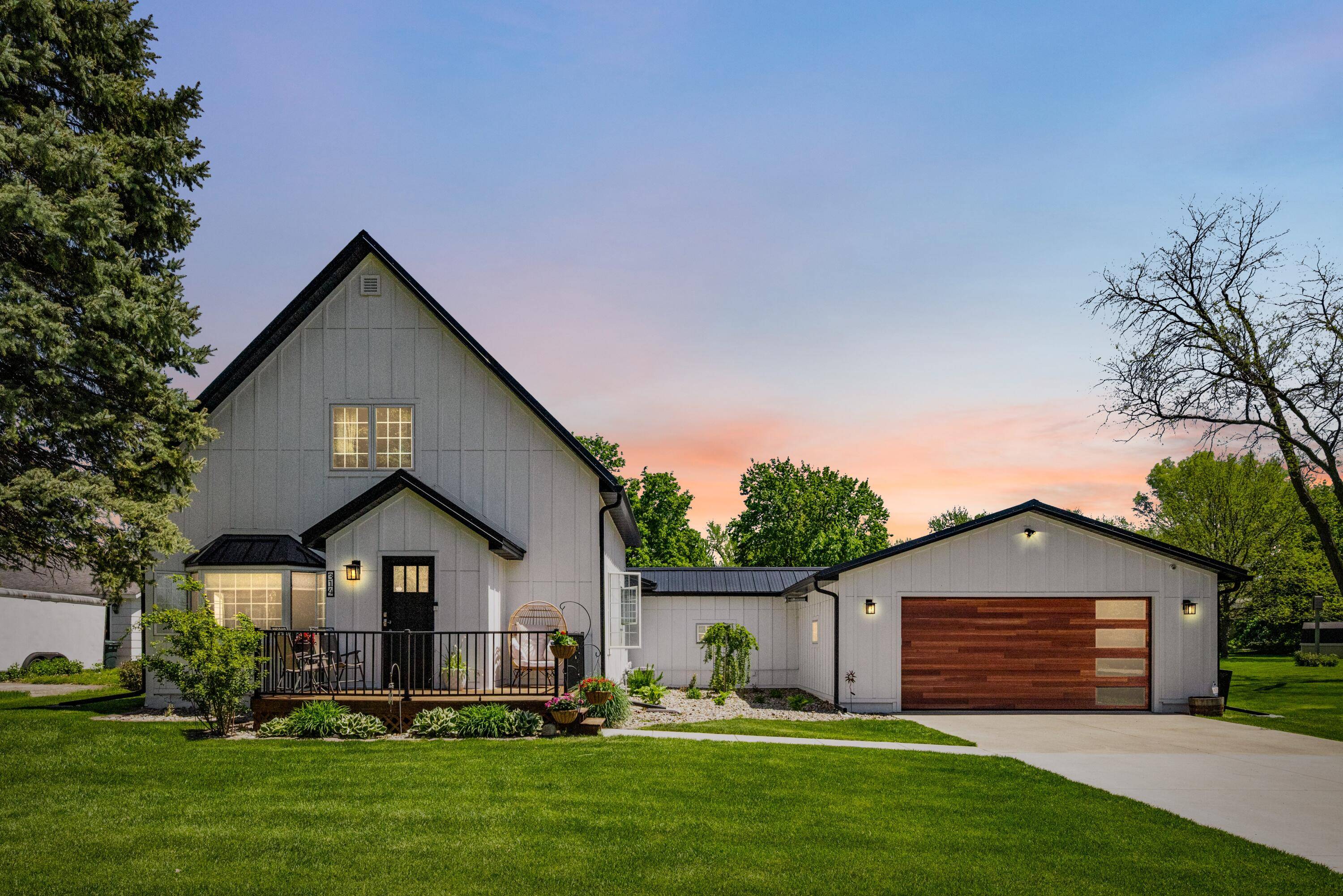 314 S Cottonwood ST, Roland, IA 50236
