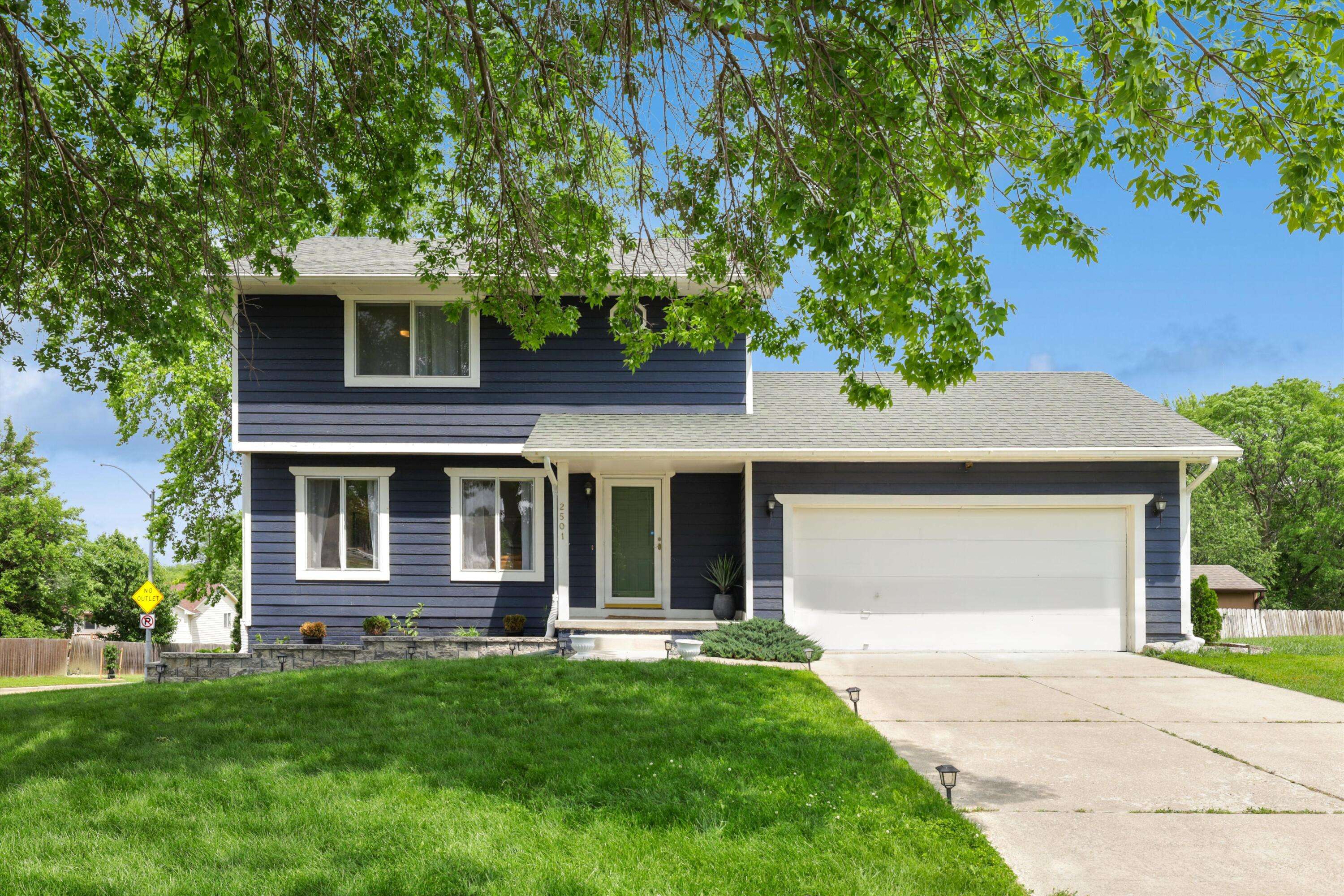 2501 SE 18th CT, Des Moines, IA 50320
