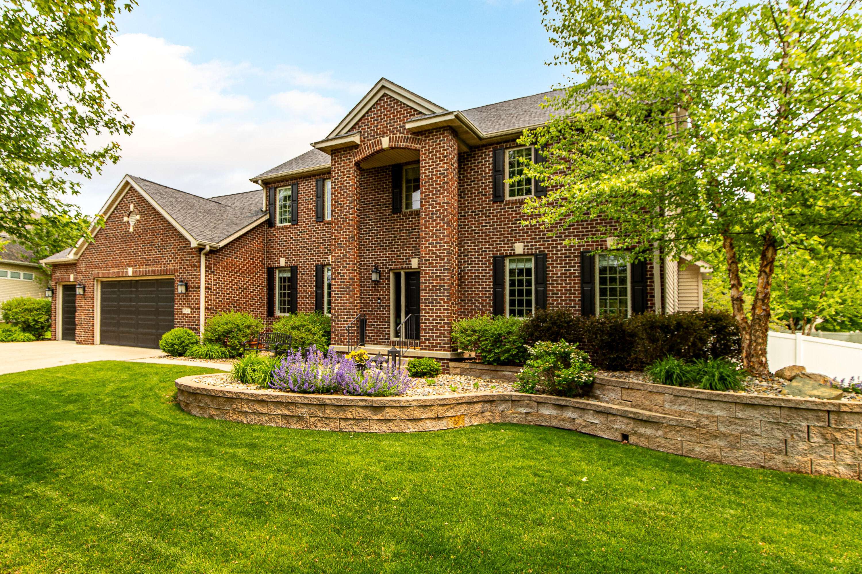 3728 Bridgeport DR, Ames, IA 50010