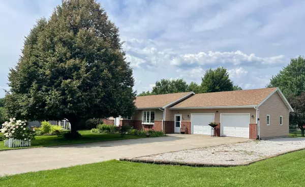 705 4th AVE,  Collins,  IA 50055