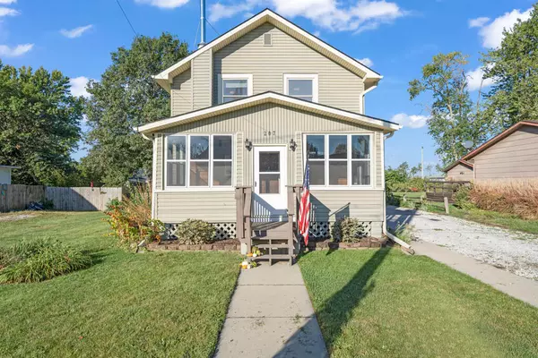 207 Dana ST,  Gilbert,  IA 50105