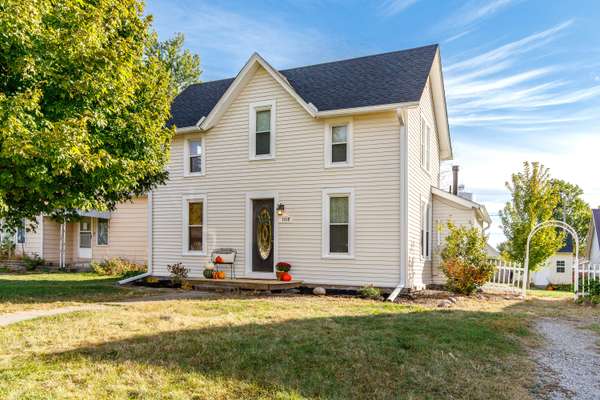 108 S 4th AVE, Huxley, IA 50124