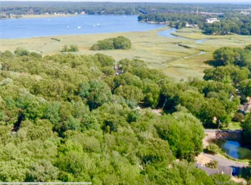 Old Saybrook, CT 06475,70 Otter Cove Drive