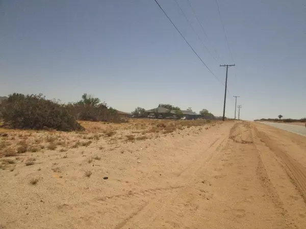 Lake Los Angeles, CA 93535,Ave O Near 152nd St East