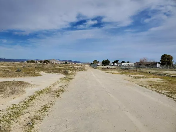 Rosamond, CA 93560,Industrial Street