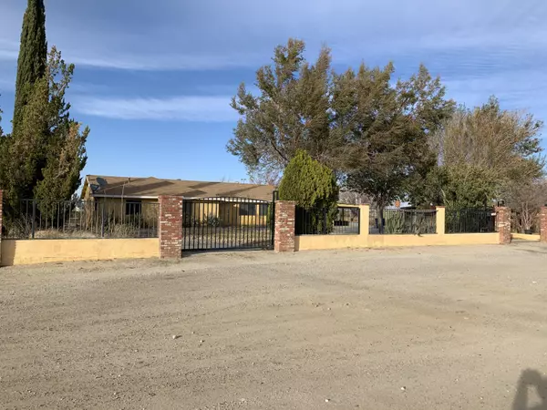 Llano, CA 93544,16507 E Avenue T4