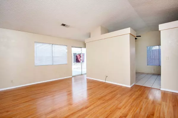 Rosamond, CA 93560,3701 Hatcher PL