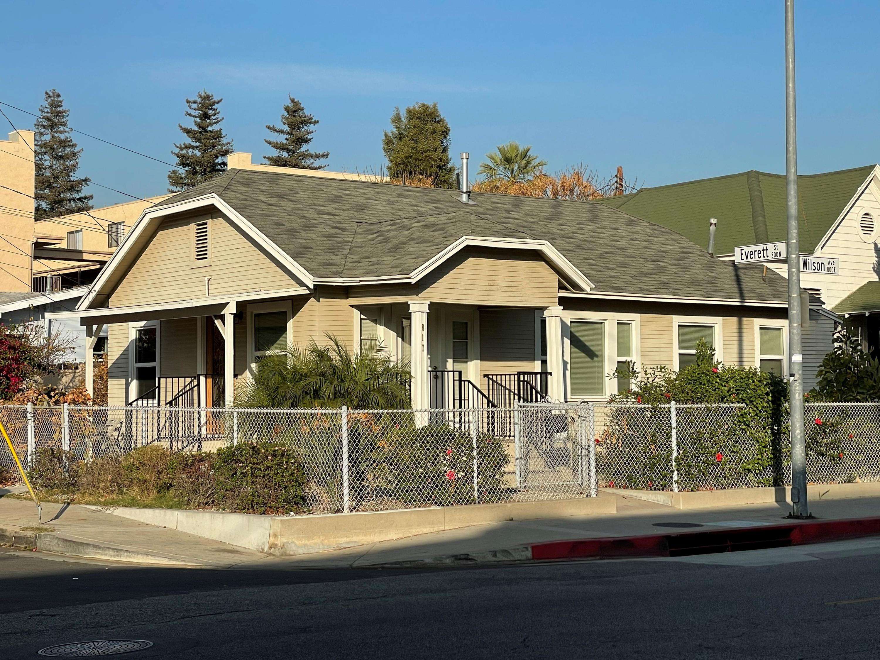 817 E Wilson AVE, Glendale, CA 91206