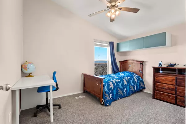 Rosamond, CA 93560,16521 W Ave A