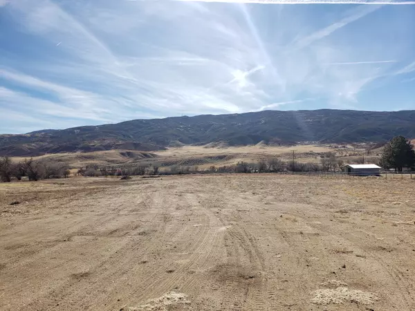 Leona Valley, CA 93551,75xx Elizabeth Lake Road