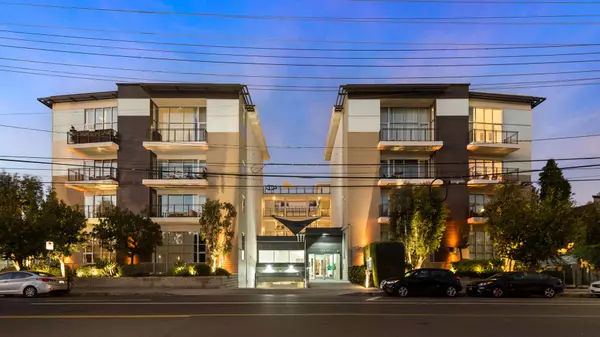 12837 Moorpark ST #Unit 402, Studio City, CA 91604