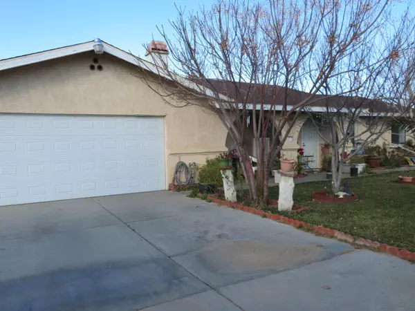 10729 E Avenue R12, Littlerock, CA 93543