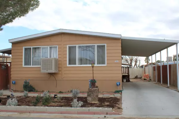 3300 W 15th ST #152, Rosamond, CA 93560