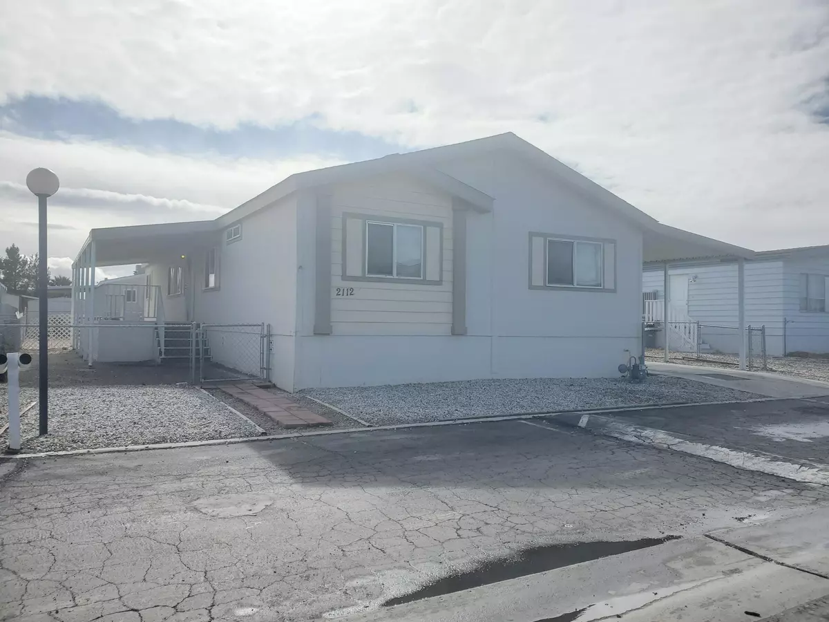 Rosamond, CA 93560,2112 Windflow Drive #67