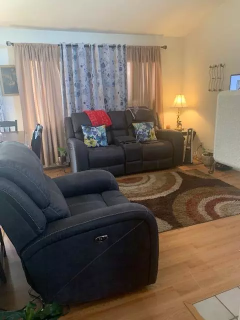 Rosamond, CA 93560,3411 Amber ST