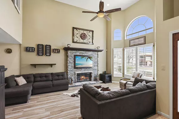 Quartz Hill, CA 93536,41451 W 51st ST