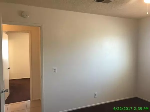 Rosamond, CA 93560,3410 W Roxbury ST