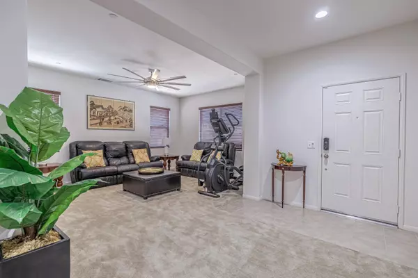 Rosamond, CA 93560,3704 Mount Whitney AVE