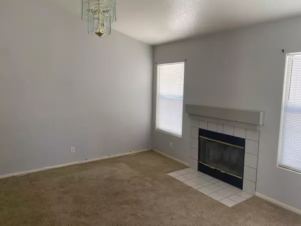 Rosamond, CA 93560,3710 Arbor AVE