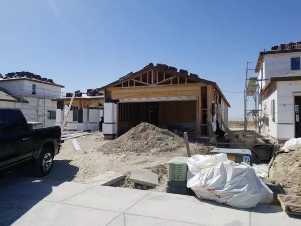 2849 La Calle Sabio AVE, Rosamond, CA 93560