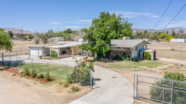 37247 E 35th ST, Palmdale, CA 93550