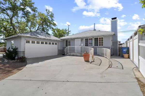 Palmdale, CA 93550,1668 E Ave Q10