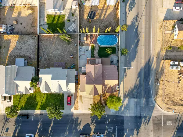 Quartz Hill, CA 93536,42402 W 52nd ST