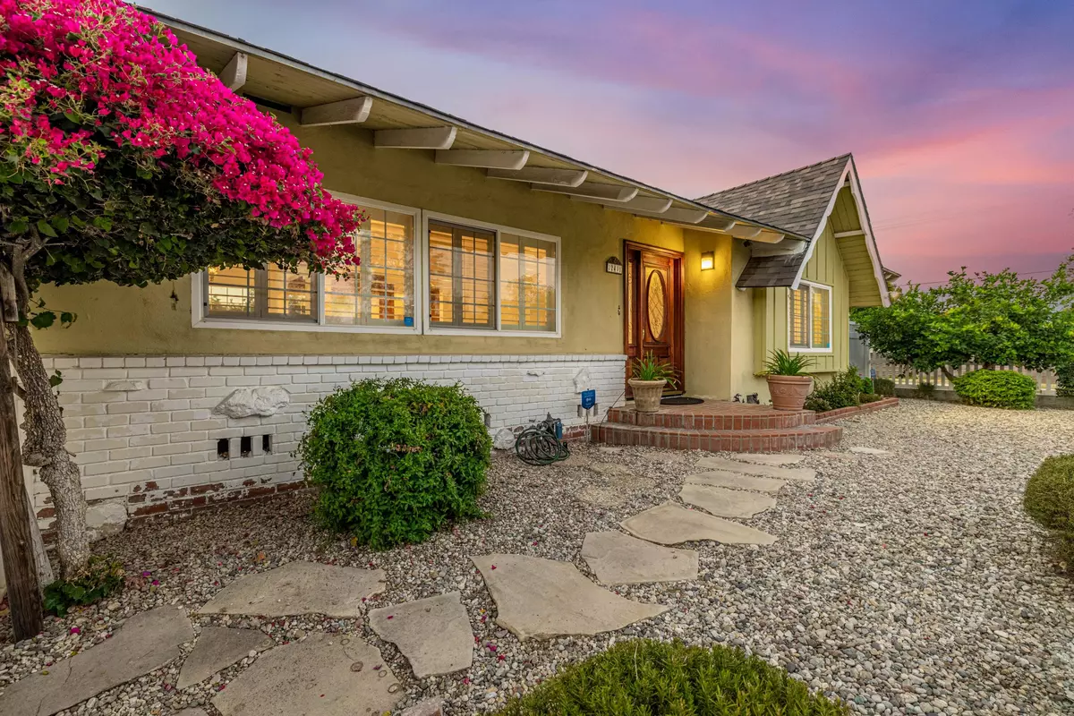 West Hills, CA 91304,22401 Cantara ST
