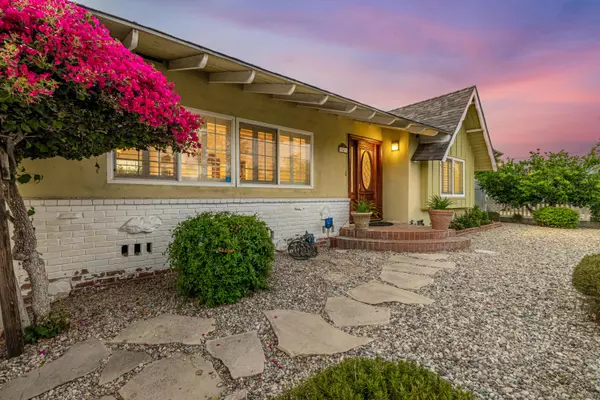 22401 Cantara ST, West Hills, CA 91304