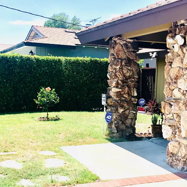 Winnetka, CA 91306,19907 Strathern ST