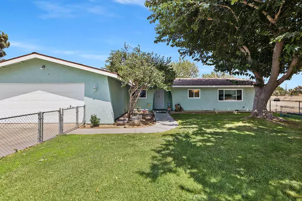 Quartz Hill, CA 93536,42906 W 50th ST