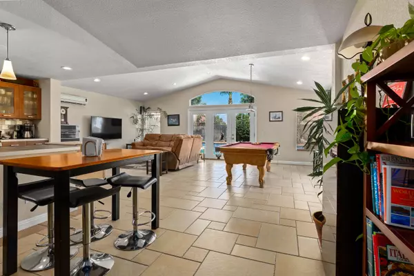 Quartz Hill, CA 93536,42326 W 58th ST