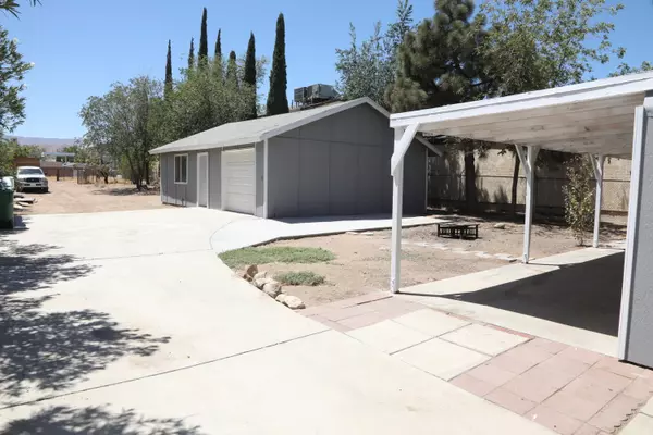 Quartz Hill, CA 93536,4846 W Ave L-10